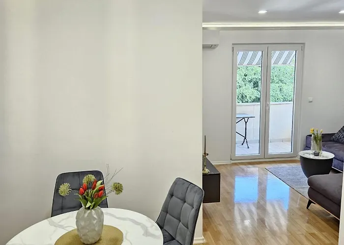 Daire Apartman Beach Makarska